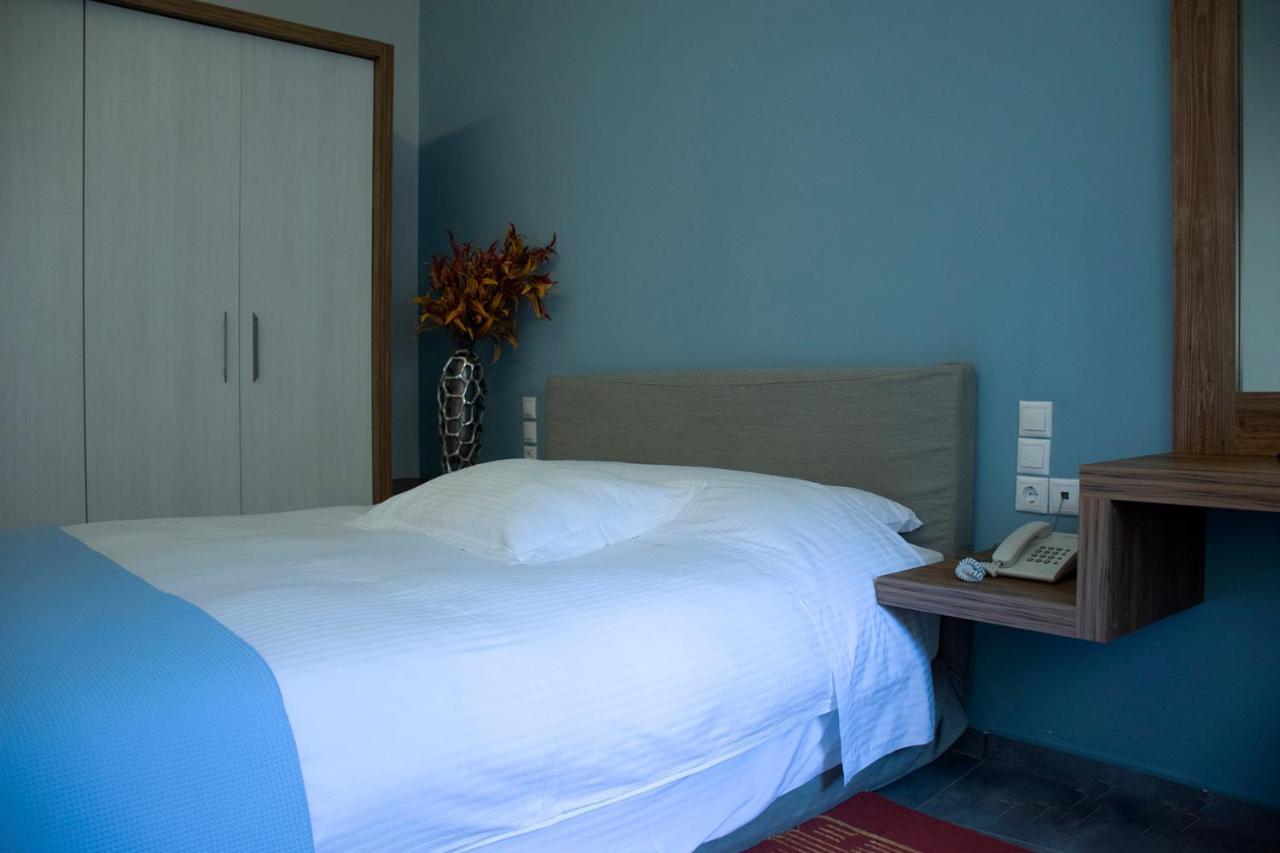 Alissachni Luxury Apartments Dherveni Exteriör bild